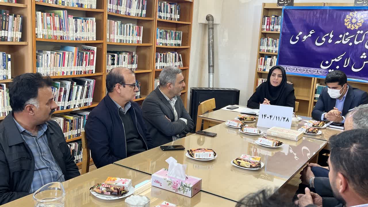 توسعه فرهنگ کتابخوانی با بهره‌گیری از ظرفیت آموزش‌وپرورش و حمایت خیرین