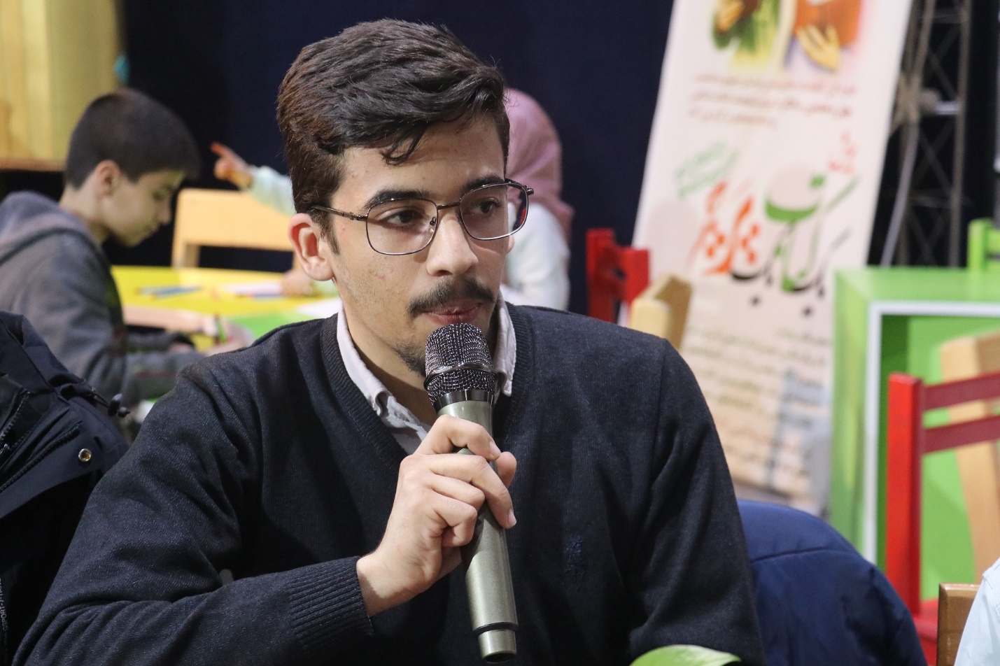 «خلوت انس»؛ ضیافت شعر آیینی در نوزدهمین نمایشگاه بینالمللی قرآن و عترت مشهد