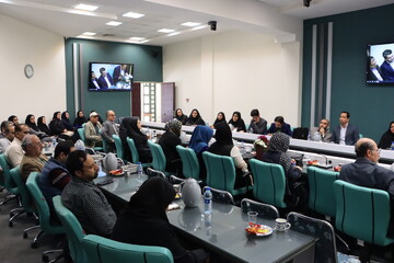 آیین رونمایی از کتاب " تاریخ وقف در شهرستان یزد" در کتابخانه مرکزی یزد برگزار شد