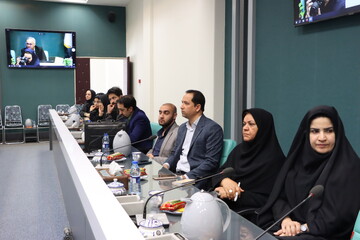 آیین رونمایی از کتاب " تاریخ وقف در شهرستان یزد" در کتابخانه مرکزی یزد برگزار شد