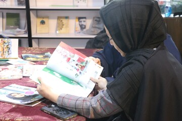 چهارمین روز غرفه اداره کل کتابخانه‌های عمومی خراسان‌رضوی در نمایشگاه قرآن و عترت مشهد