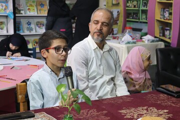 چهارمین روز غرفه اداره کل کتابخانه‌های عمومی خراسان‌رضوی در نمایشگاه قرآن و عترت مشهد