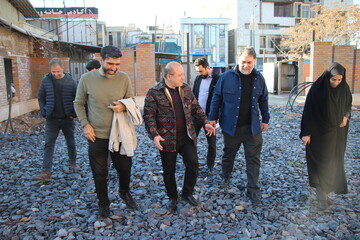 بازدید مدیرکل کتابخانه‌های عمومی استان زنجان از پروژه کتابخانه مرکزی اراک