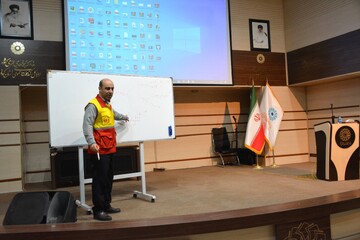 دوره آموزشی اطفای حریق با حضور کارکنان کتابخانه‌های عمومی استان کرمانشاه