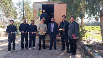 حضور دوره‌ای کتابخانه سیار در زندان قصرشیرین و ارزیابی کتابخانه مشارکتی