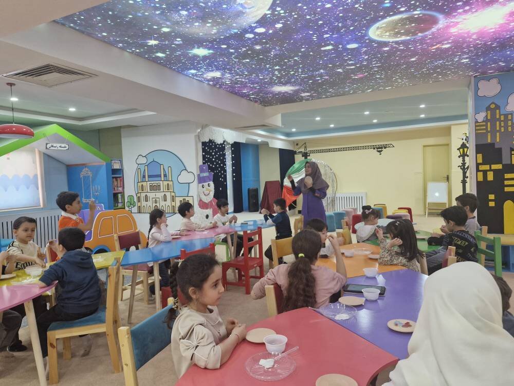 ویژهبرنامه آموزشی نماز در کتابخانه کودک هدهد سفید گلشهر برگزار شد