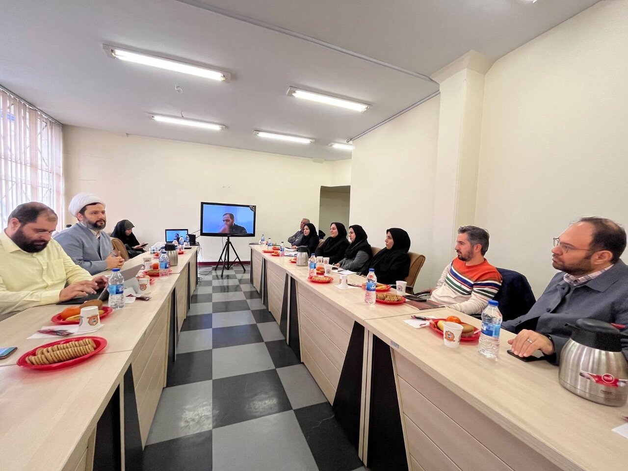 نشست تبادل‌نظر درباره مسائل نوجوانان در حوزه کتابخانه‌های عمومی در تهران برگزار شد