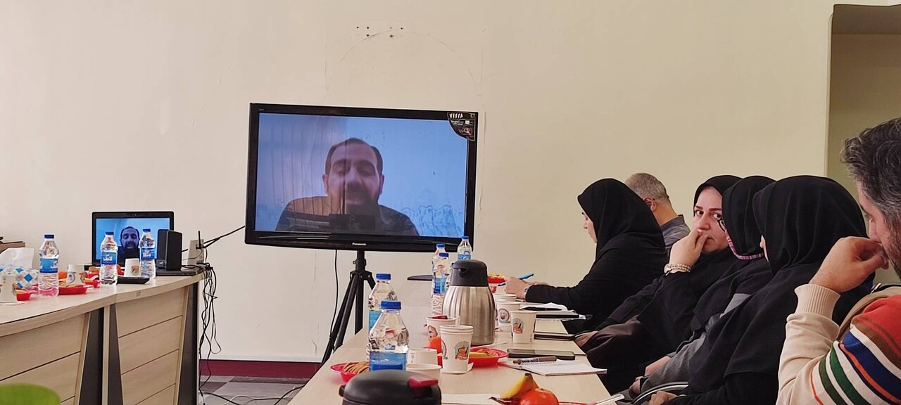 نشست تبادل‌نظر درباره مسائل نوجوانان در حوزه کتابخانه‌های عمومی در تهران برگزار شد