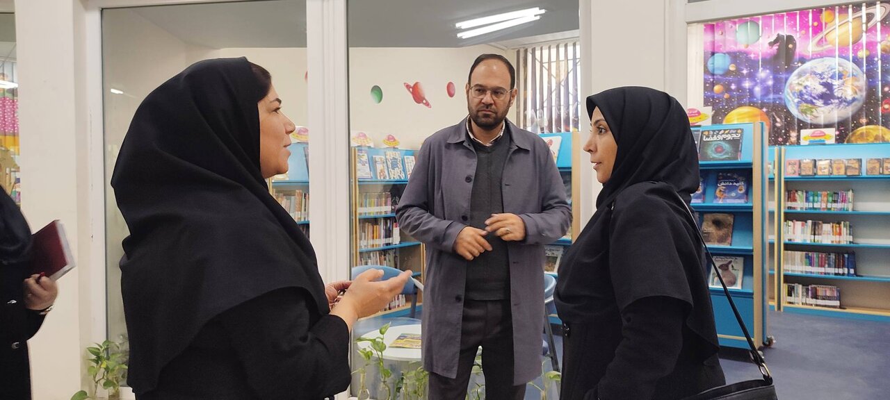 نشست تبادلنظر درباره مسائل نوجوانان در حوزه کتابخانههای عمومی در تهران برگزار شد