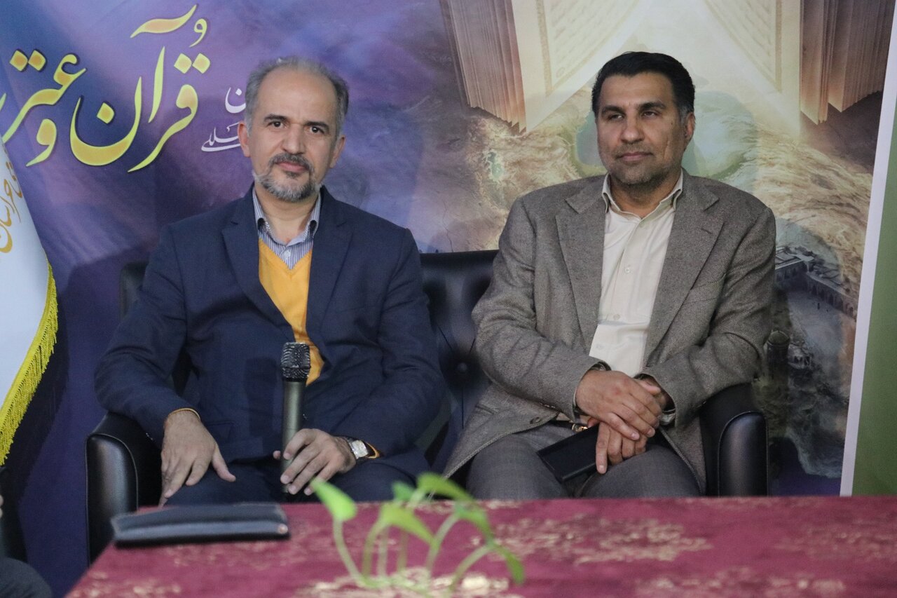 «خلوت انس»؛ ضیافت شعر آیینی در نوزدهمین نمایشگاه بین‌المللی قرآن و عترت مشهد