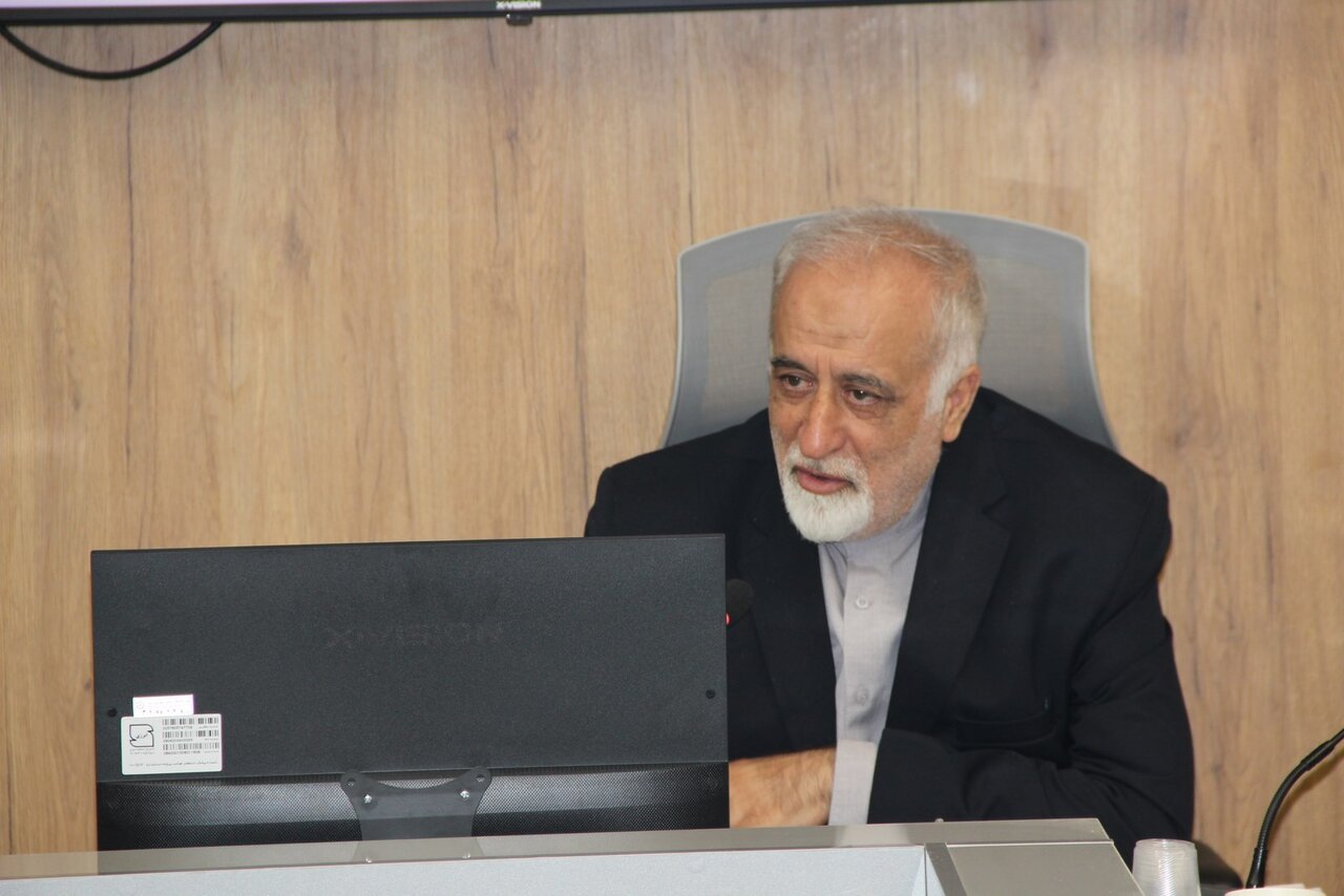 گردهمایی موسسین و کتابداران کتابخانه های مشارکتی استان اصفهان