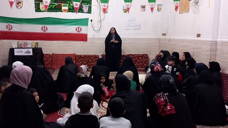 عطر کتاب‌های کتابخانه بوستان در حسینیه کوی گلستان شیبان پیچید