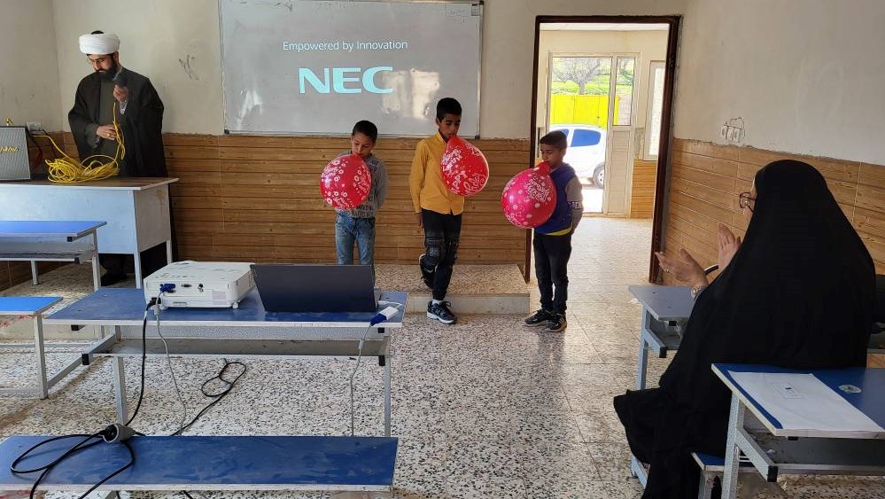 دبستان عالیآباد؛ با پیوند کتاب، مسجد و مدرسه روز شاد فرهنگی را تجربه کرد