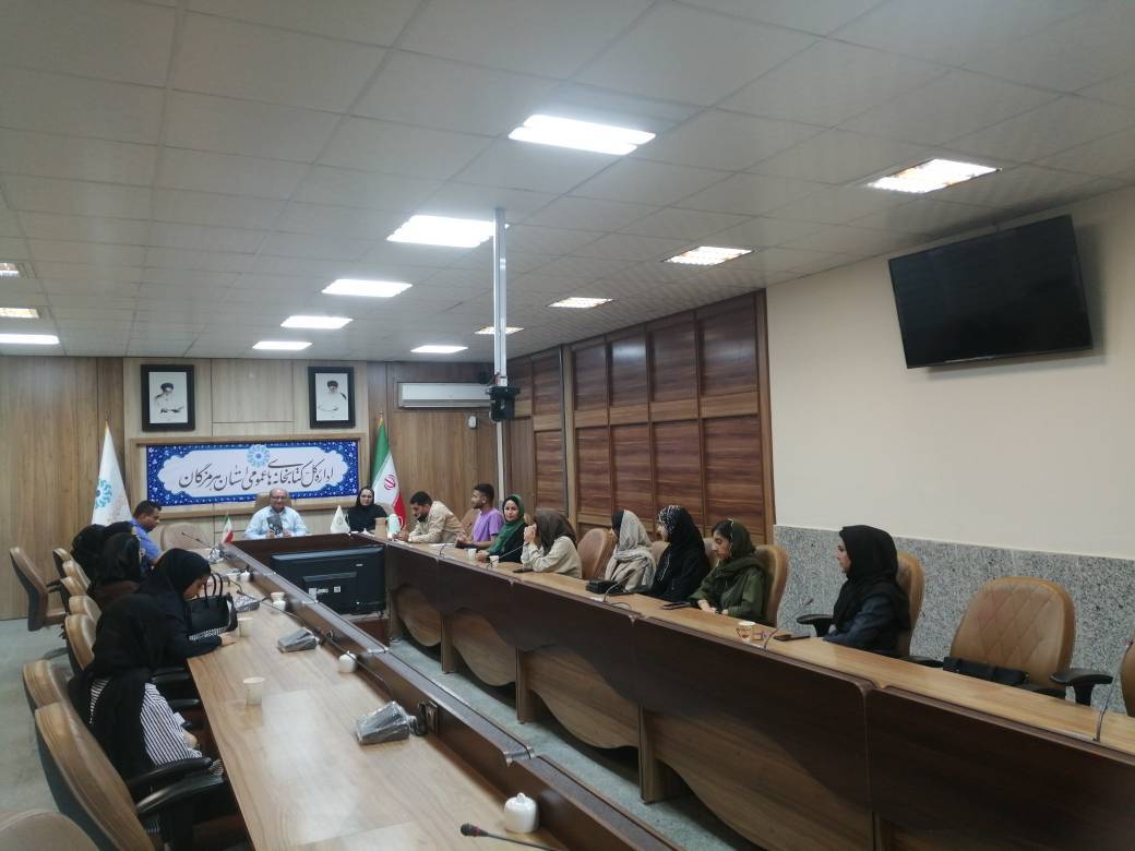 از «صدای شعر» تا «رنگ ایمان»؛ دو برنامه فرهنگی در کتابخانه اندیشه برگزار شد