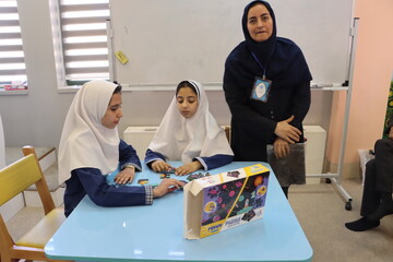 مرحله فینال «جام کتاب‌ بازی» در کتابخانه مرکزی یزد برگزار شد