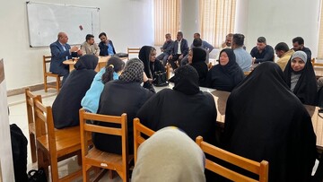 نشست ارزیابی مشارکتی طرح‌های ایجاد اشتغال و توانمندسازی کارآفرینان