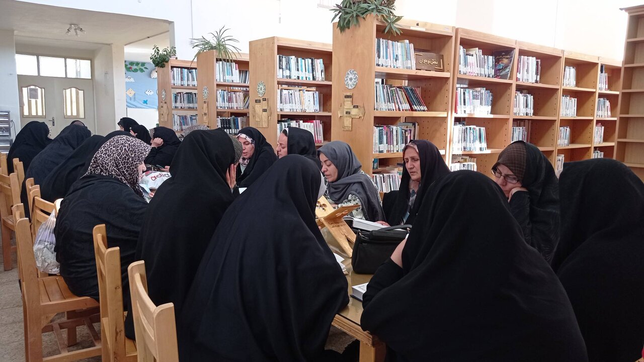 برگزاری جلسات جزء‌خوانی قرآن کریم در کتابخانه ابوعلی سینا سنبل آباد