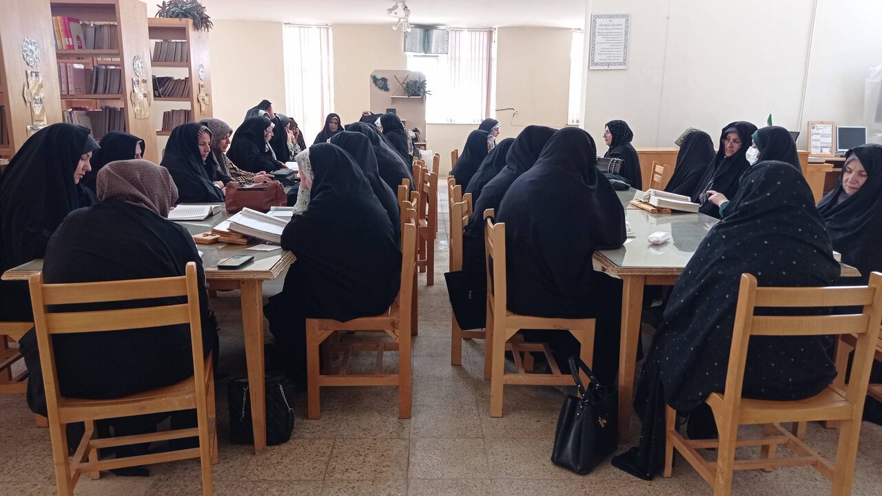 برگزاری جلسات جزءخوانی قرآن کریم در کتابخانه ابوعلی سینا سنبل آباد