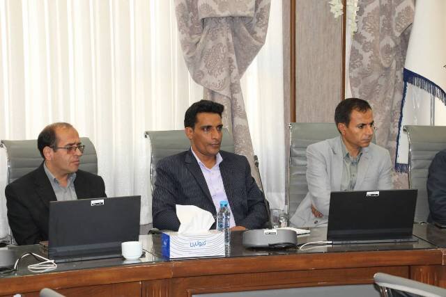 جلسه شورای اداری ادارهکل کتابخانههای عمومی استان کرمان برگزار شد