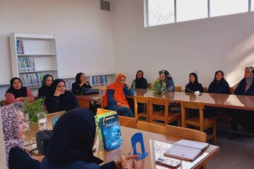 برگزاری دو کارگاه تخصصی روان‌شناسی و فرزندپروری در کتابخانه کوثر کاشمر