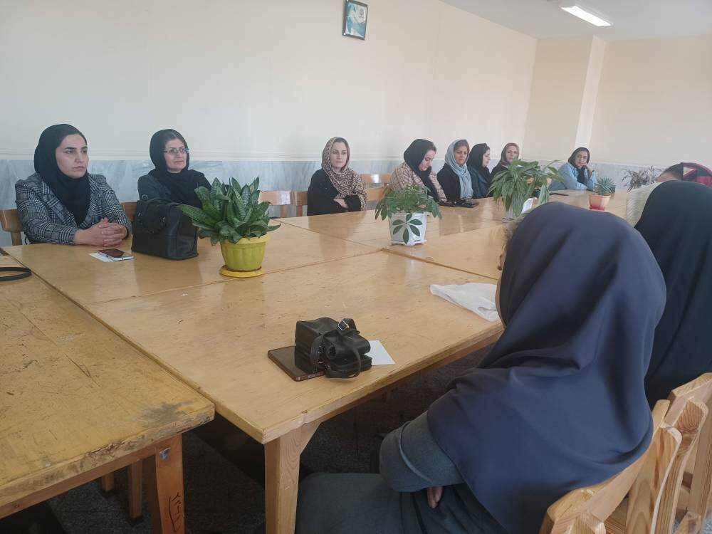 برگزاری برنامه‌های متنوع کتابخانه‌ای در استان کرمانشاه