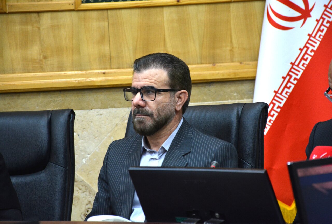 تأکید بر تکمیل کتابخانه مرکزی کرمانشاه / لزوم ساماندهی پرداخت سهم نیم‌درصد شهرداری‌ها