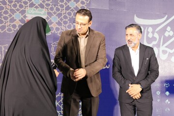 میزبانی کتابخانه های عمومی در نمایشگاه کتاب