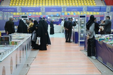 میزبانی کتابخانه های عمومی در نمایشگاه کتاب