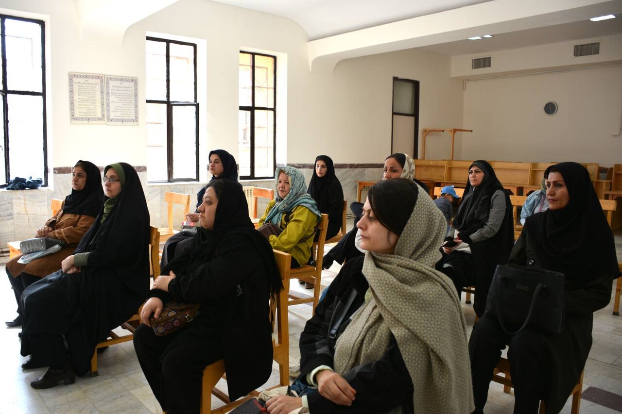 آگاهیبخشی سلامت روان در کتابخانههای عمومی