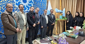 رونمایی کتاب