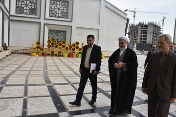 بازدید اعضاءانجمن کتابخانه‌های عمومی استان خراسان رضوی از کتابخانه مرکزی امام خمینی (قدس‌سره) مشهد