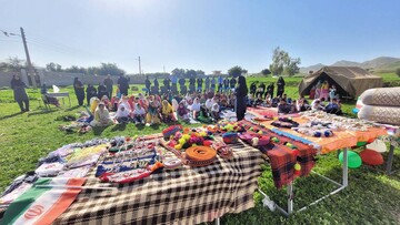نخستین رویداد از چهارمین دوره جشنواره فرهنگی و ترویجی «طعم کتاب با عشایر» در روستای بی‌بی‌بتول