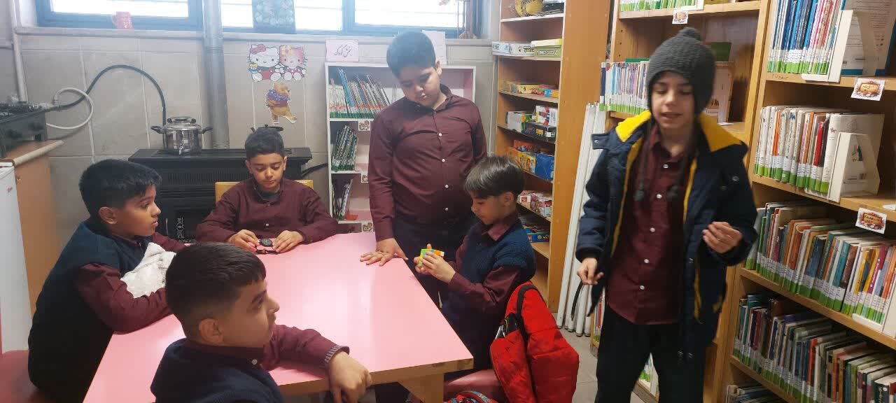 درخشش فعالیت‌های فرهنگی در کتابخانه عمومی شهید بهشتی شهرستان اصفهان