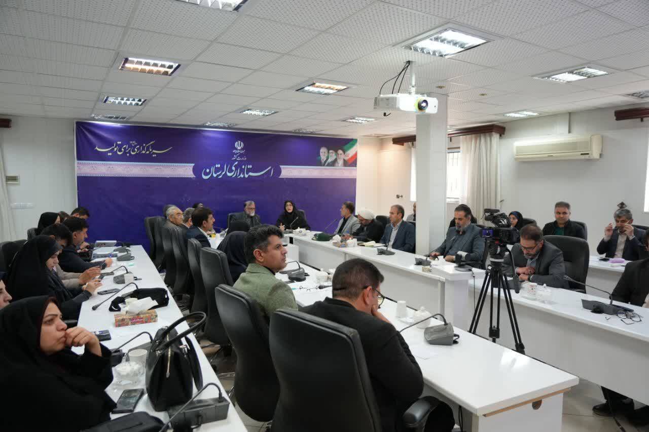 توسعه زیرساختهای کتابخانهای و تقویت خدمات فرهنگی در لرستان با محوریت عدالت فرهنگی
