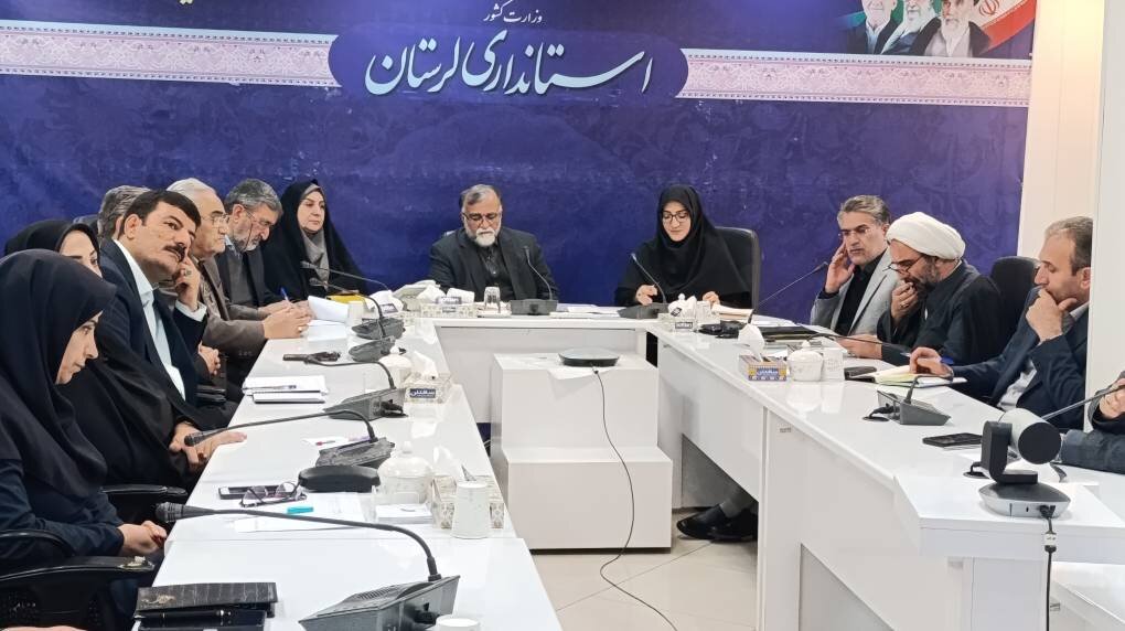 توسعه زیرساخت‌های کتابخانه‌ای و تقویت خدمات فرهنگی در لرستان با محوریت عدالت فرهنگی