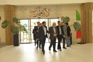 دیدار با نمایندگان