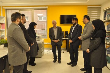 دیدار با نمایندگان