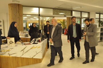 دیدار با نمایندگان
