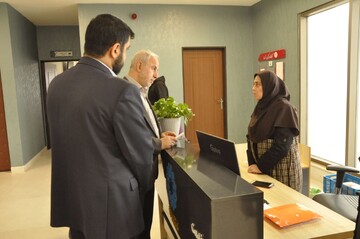 دیدار با نمایندگان