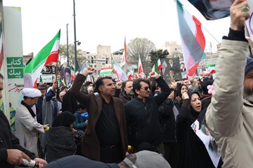 حضور اداره کل کتابخانه‌های عمومی استان خراسان‌رضوی با کتابخانه عمومی سیار شهید ابوالفضل روشنک