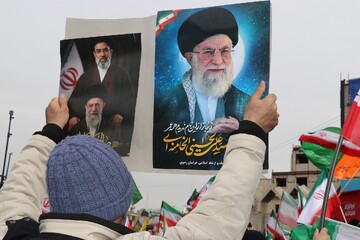 حضور اداره کل کتابخانه‌های عمومی استان خراسان‌رضوی با کتابخانه عمومی سیار شهید ابوالفضل روشنک