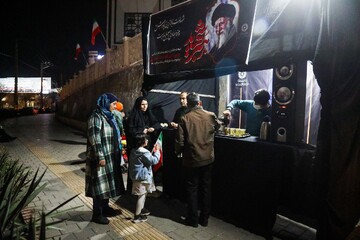موکب فرهنگی اداره کل کتابخانه‌های عمومی استان خراسان رضوی، با همکاری کتابخانه مرکزی امام خمینی(قدس‌سره) در سوگ شهادت قائد امت اسلام