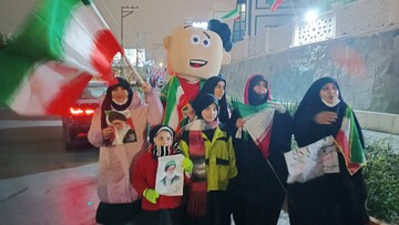 موکب فرهنگی اداره کل کتابخانه‌های عمومی استان خراسان رضوی، با همکاری کتابخانه مرکزی امام خمینی(قدس‌سره) در سوگ شهادت قائد امت اسلام