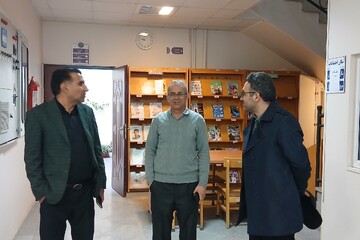 بازدید سرپرست اداره کل کتابخانه‌های عمومی خراسان‌رضوی از کتابخانه‌های عمومی شهرستان مشهد