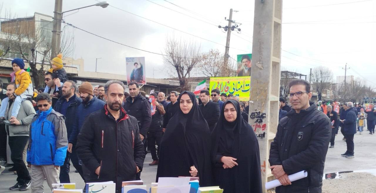 حضور روسای ادارات کتابخانه های عمومی لرستان در راهپیمایی روز قدس