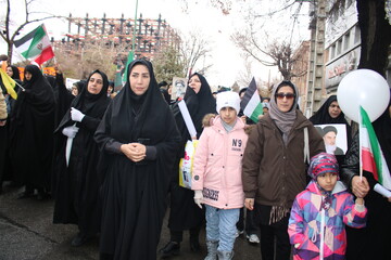 حضور حماسی جامعه کتابداران استان چهارمحال و بختیاری در راهپیمایی دشمن شکن روز جهانی قدس