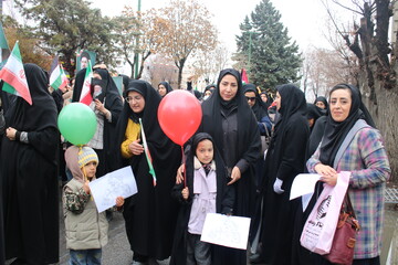 حضور حماسی جامعه کتابداران استان چهارمحال و بختیاری در راهپیمایی دشمن شکن روز جهانی قدس