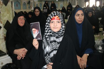 میثاق کتابداران چهارمحال و بختیاری با امام شهید امت و بیعت با رهبر  انقلاب حضرت آیت الله سیدمجتبی خامنه‌ای مدظله‌العالی