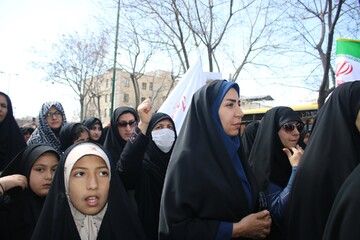 میثاق کتابداران چهارمحال و بختیاری با امام شهید امت و بیعت با رهبر  انقلاب حضرت آیت الله سیدمجتبی خامنه‌ای مدظله‌العالی