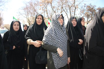 میثاق کتابداران چهارمحال و بختیاری با امام شهید امت و بیعت با رهبر  انقلاب حضرت آیت الله سیدمجتبی خامنه‌ای مدظله‌العالی